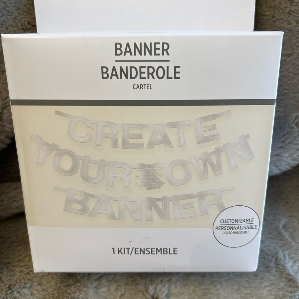 Customizable Banner Kit - Picture 2 of 3